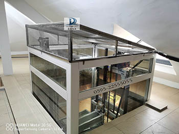 �B�T�e���҃�����OӋ�����X�DƬ